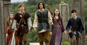 [we five kings, and queens, of Narnia are]